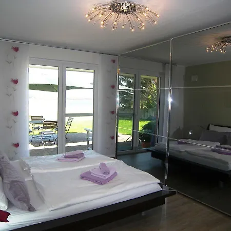 Ferienhaus Peene Utkiek * Zecherin (Molschow, Vorpommern-Greifswald)